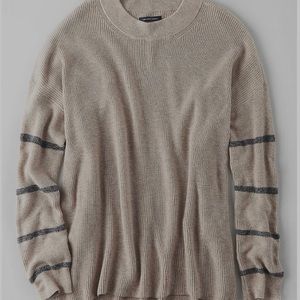 american eagle women begging fit sweater